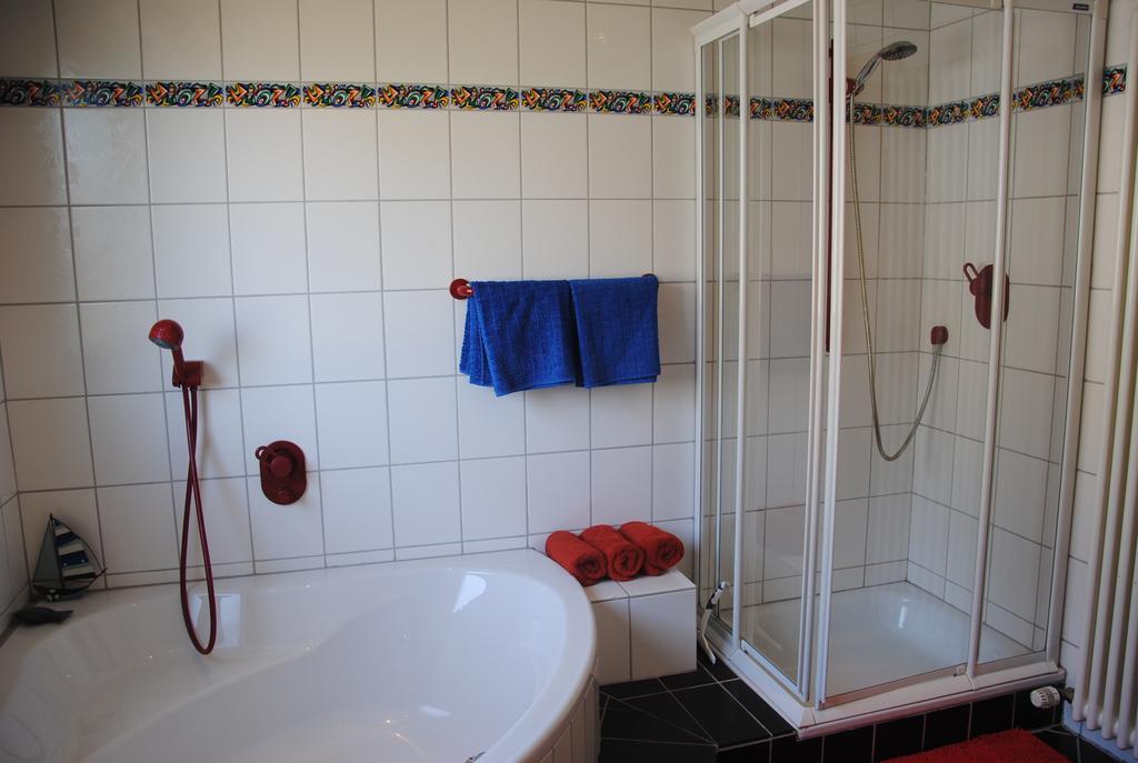 Ferienwohnung Rosengarten Osburg Exterior foto